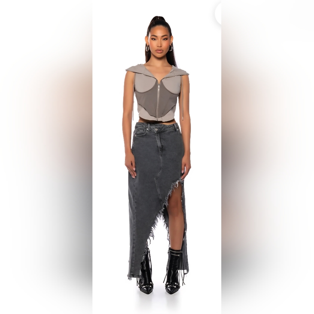 AKIRA Just Wanna Dance Black Distressed Denim Hi-Lo Skirt - Picture 2 of 8